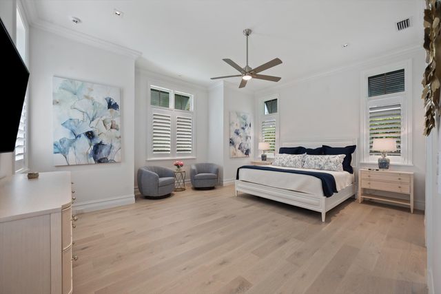 206 Locha Drive, Jupiter, FL 33458