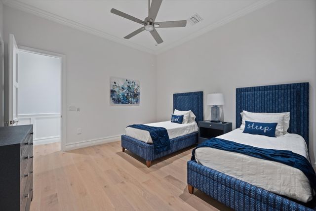 206 Locha Drive, Jupiter, FL 33458