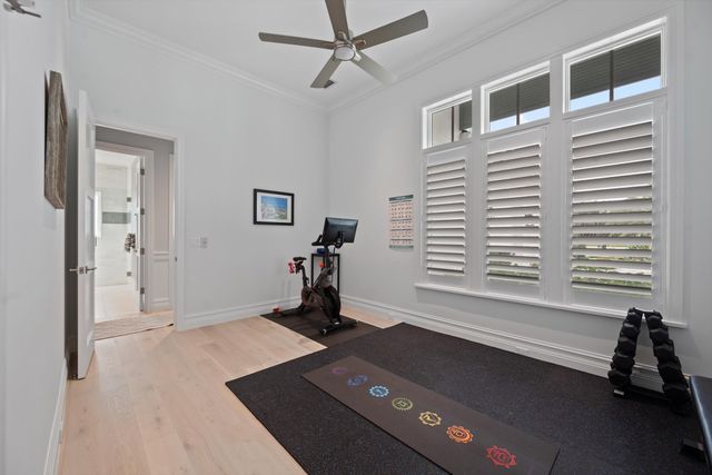 206 Locha Drive, Jupiter, FL 33458