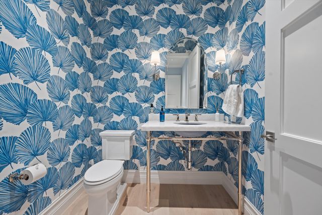 206 Locha Drive, Jupiter, FL 33458