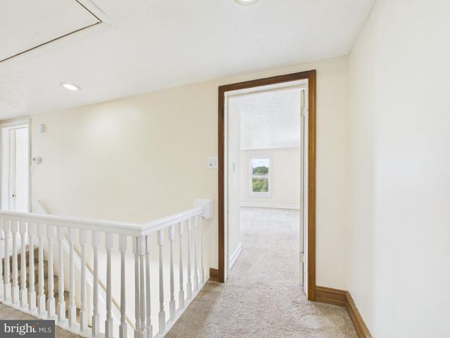 459 E BURKE ST, Martinsburg, WV 25404