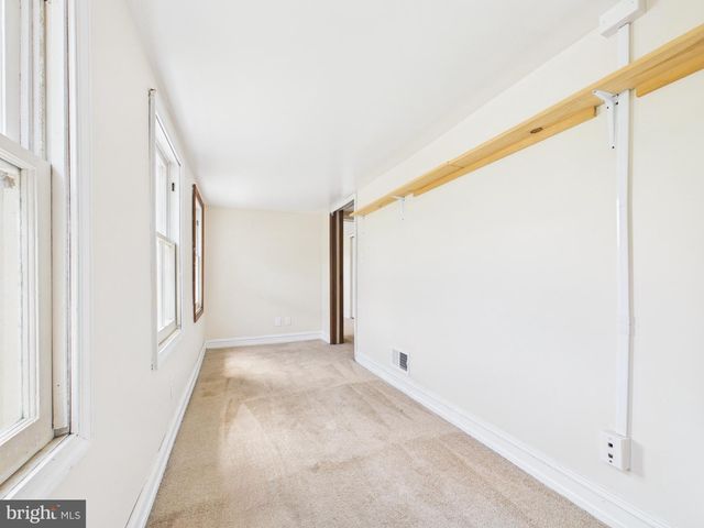 459 E BURKE ST, Martinsburg, WV 25404