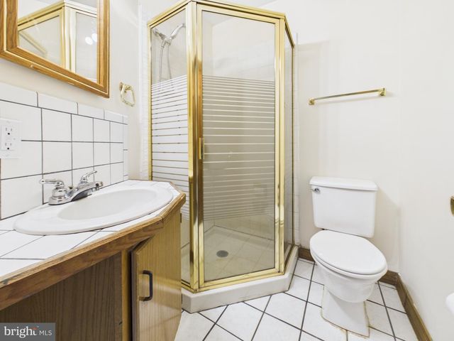 459 E BURKE ST, Martinsburg, WV 25404