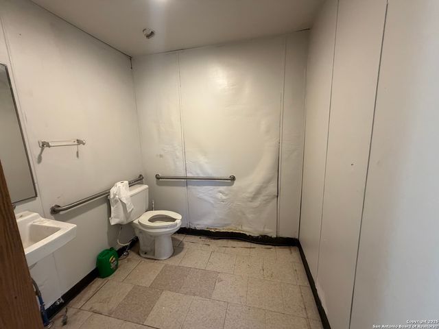 111 harlan, San Antonio, TX 78214