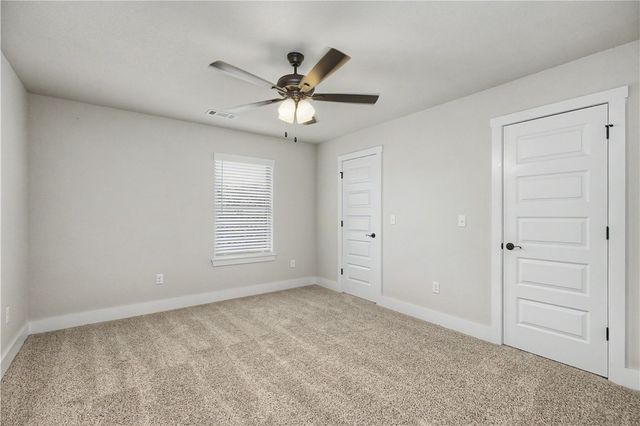 2103 N Chanae Street, Siloam Springs, AR 72761