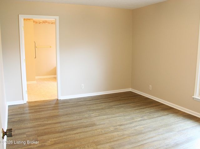 2150 Armstrong Ln, Mt Washington, KY 40047