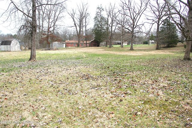 2150 Armstrong Ln, Mt Washington, KY 40047