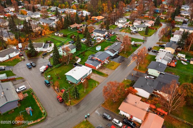 7220 E 20th Avenue, Anchorage, AK 99504