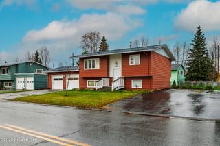 7220 E 20th Avenue, Anchorage, AK 99504