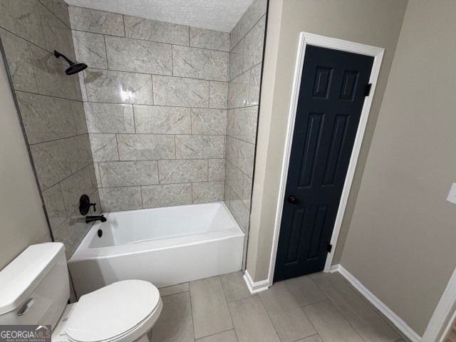 145 S Meadowcliff Circle, Carrollton, GA 30116