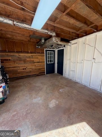 145 S Meadowcliff Circle, Carrollton, GA 30116