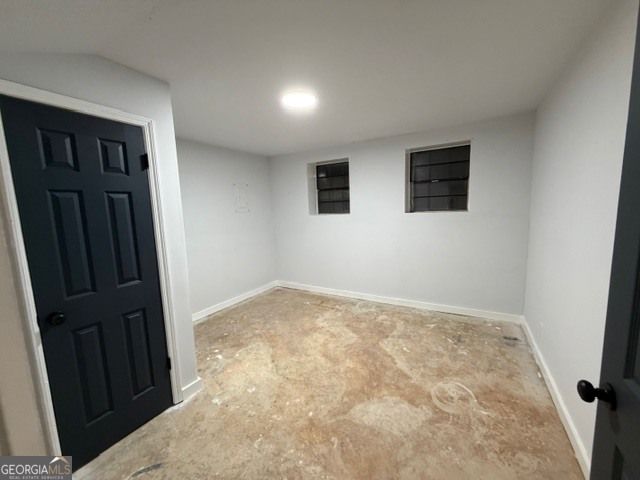 145 S Meadowcliff Circle, Carrollton, GA 30116