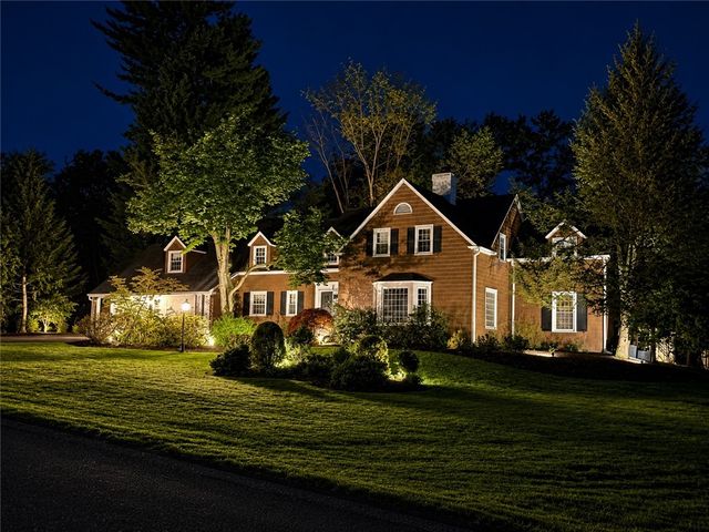 334 Clover Hills Drive, Brighton, NY 14618