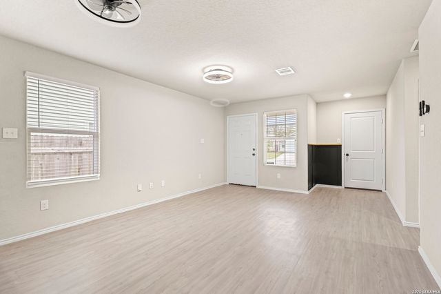 9826 Littleton Grist, San Antonio, TX 78254