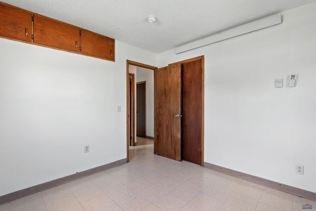 3209 LYNNWOOD AVE, Rapid City, SD 57701