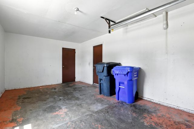 3209 LYNNWOOD AVE, Rapid City, SD 57701
