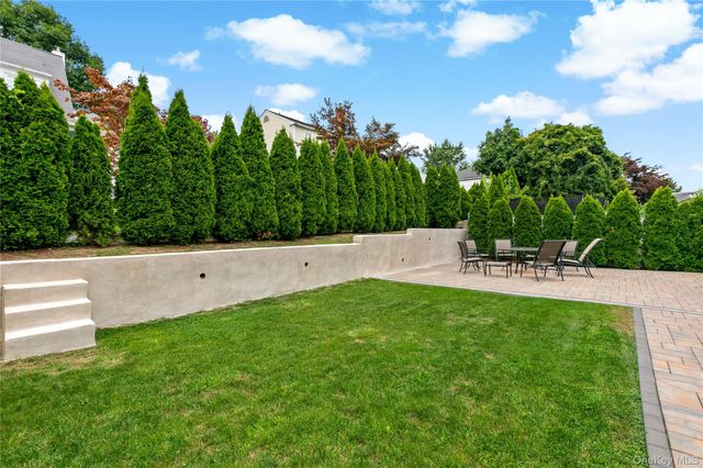63 White Road, Scarsdale, NY 10583