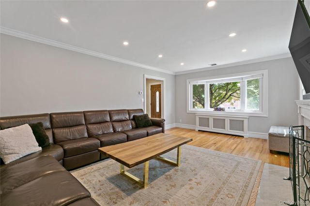 63 White Road, Scarsdale, NY 10583