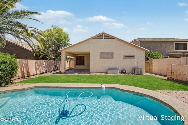 910 S NIELSON Street, Gilbert, AZ 85296