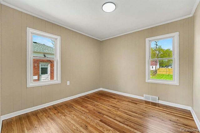 27370 Barkman Street, Roseville, MI 48066