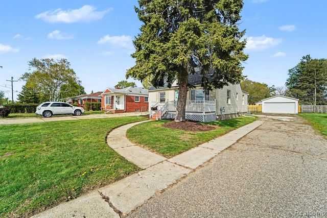 27370 Barkman Street, Roseville, MI 48066