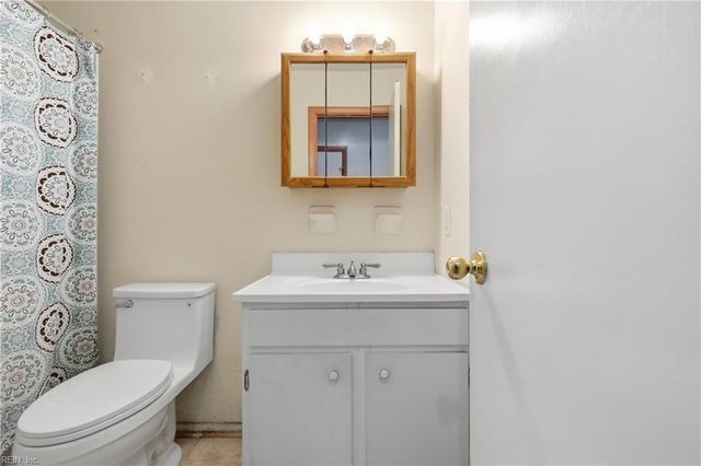 5383 Palmyra CT, Virginia Beach, VA 23462