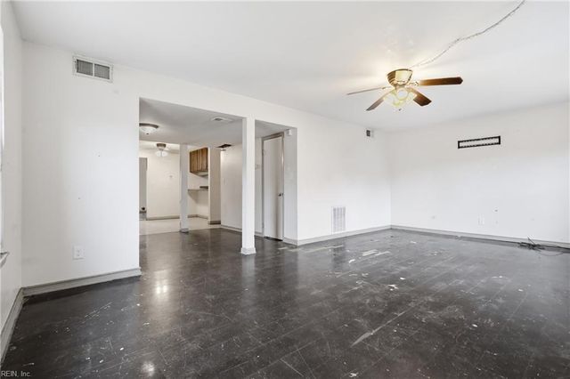 5383 Palmyra CT, Virginia Beach, VA 23462