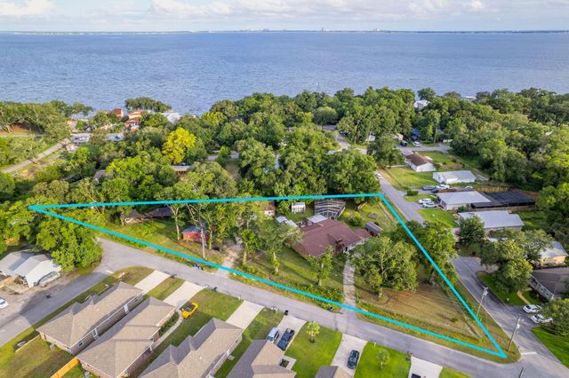 13 Magnolia Street, Niceville, FL 32578