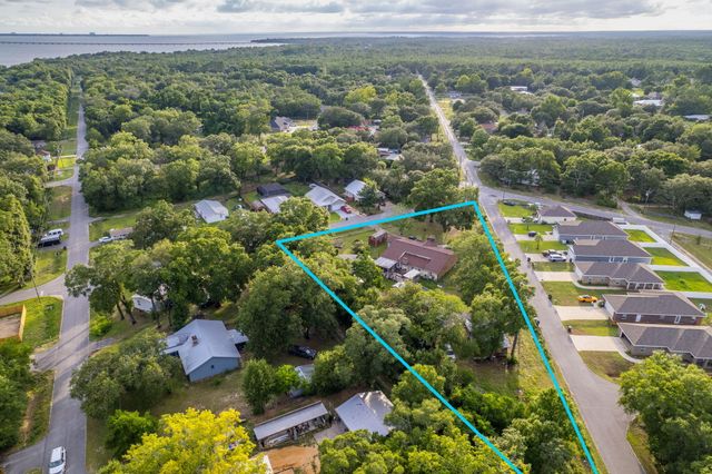 13 Magnolia Street, Niceville, FL 32578