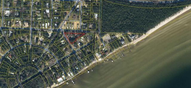 13 Magnolia Street, Niceville, FL 32578