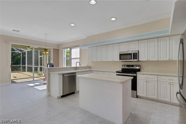8711 KILKENNY CT, Fort Myers, FL 33912