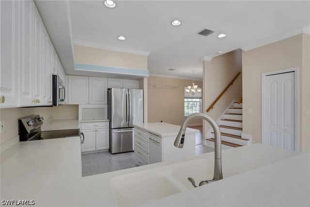 8711 KILKENNY CT, Fort Myers, FL 33912