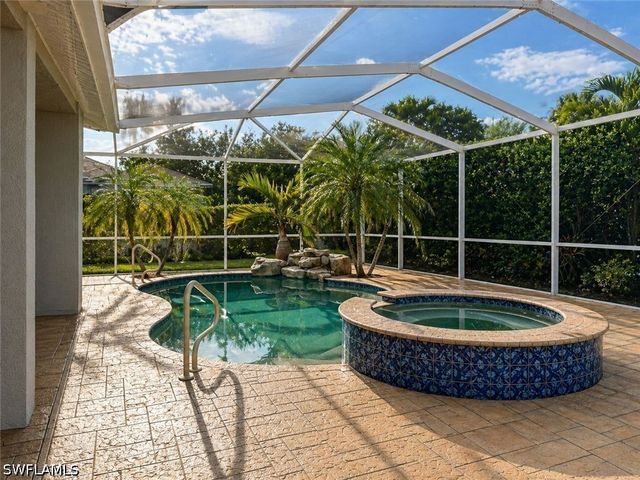 8711 KILKENNY CT, Fort Myers, FL 33912