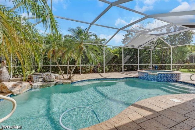 8711 KILKENNY CT, Fort Myers, FL 33912