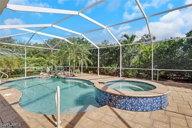 8711 KILKENNY CT, Fort Myers, FL 33912