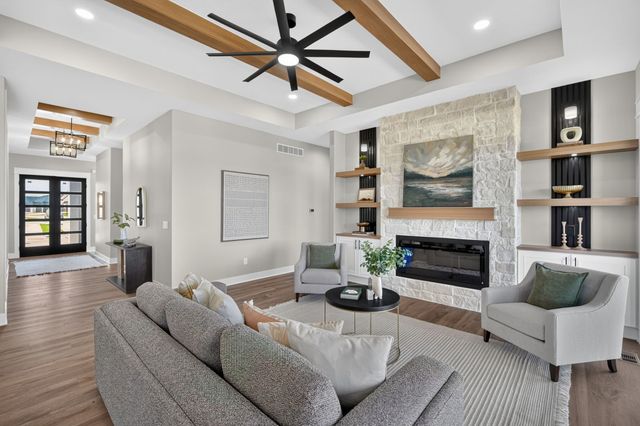 4123 Westgate Parkway, Clive, IA 50325