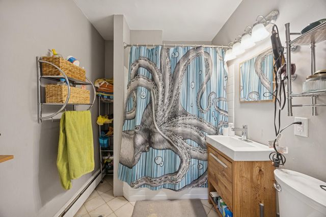 1676 Hague Avenue, Saint Paul, MN 55104