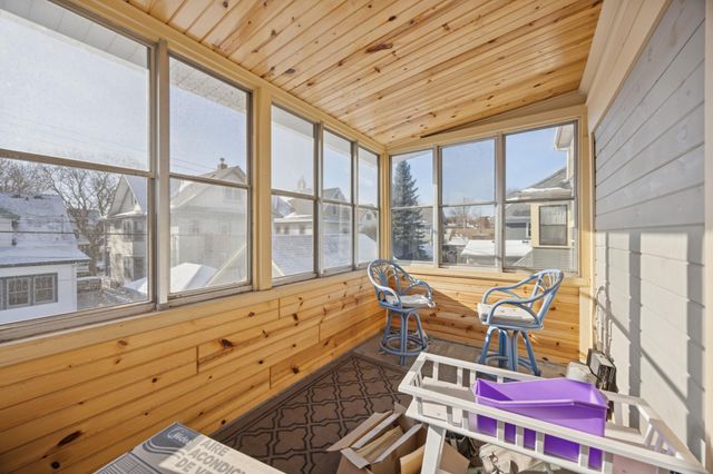 1676 Hague Avenue, Saint Paul, MN 55104