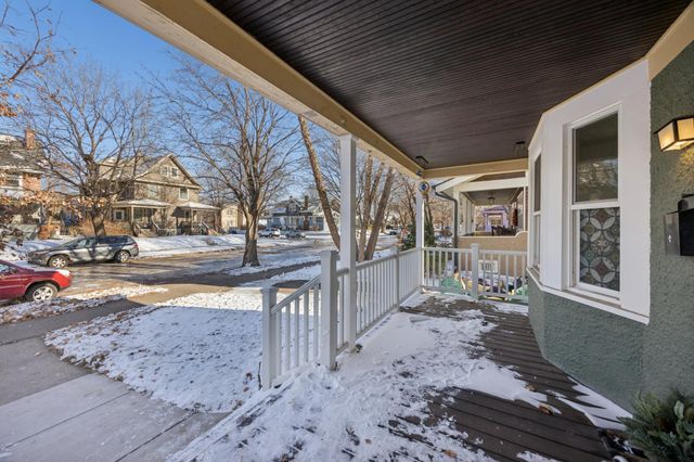 1676 Hague Avenue, Saint Paul, MN 55104