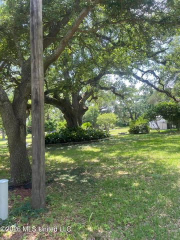 241 Walston Avenue, Gulfport, MS 39507