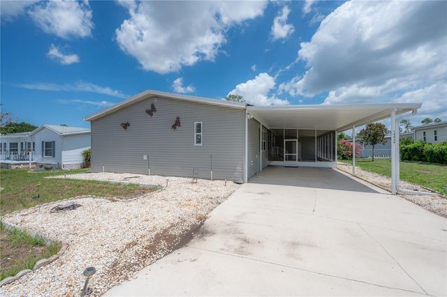 16048 BROOKRIDGE BOULEVARD, Brooksville, FL 34613