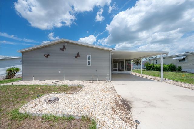 16048 BROOKRIDGE BOULEVARD, Brooksville, FL 34613