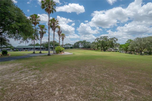 16048 BROOKRIDGE BOULEVARD, Brooksville, FL 34613