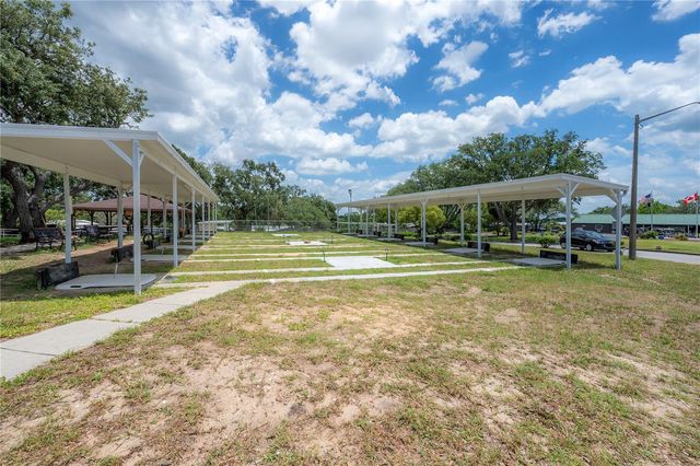 16048 BROOKRIDGE BOULEVARD, Brooksville, FL 34613
