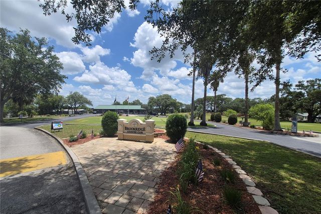 16048 BROOKRIDGE BOULEVARD, Brooksville, FL 34613