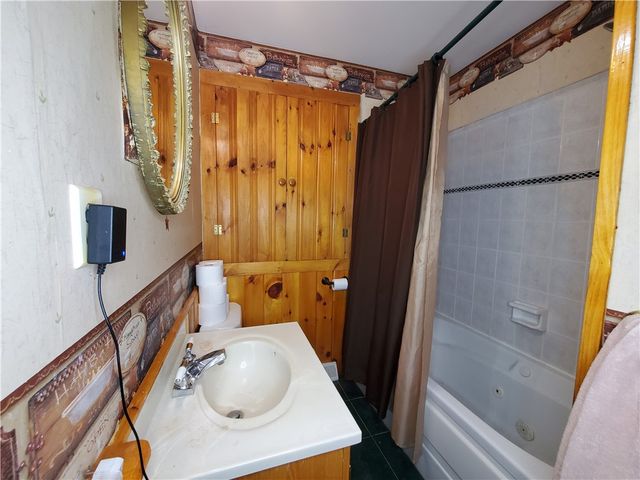 1489 State Highway 205, Laurens, NY 13820