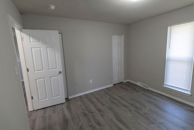 207 N WEST BLVD, Columbia, MO 65203