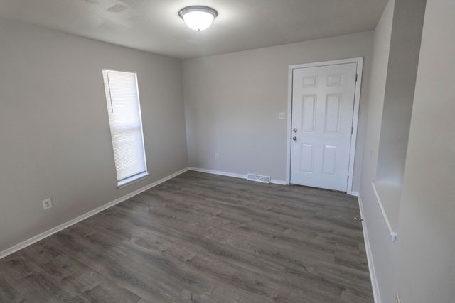 207 N WEST BLVD, Columbia, MO 65203