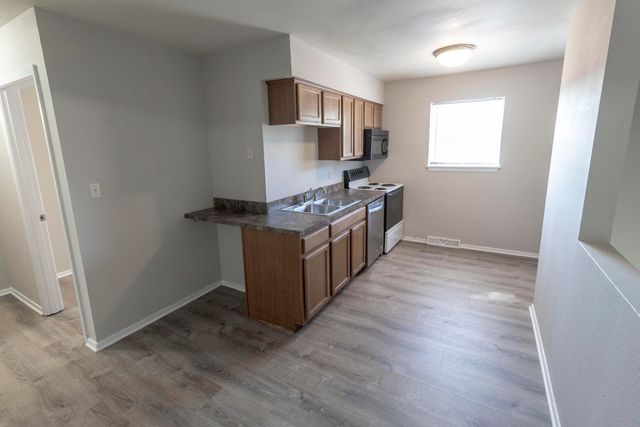 207 N WEST BLVD, Columbia, MO 65203