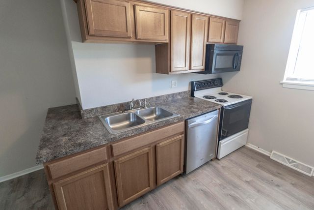 207 N WEST BLVD, Columbia, MO 65203